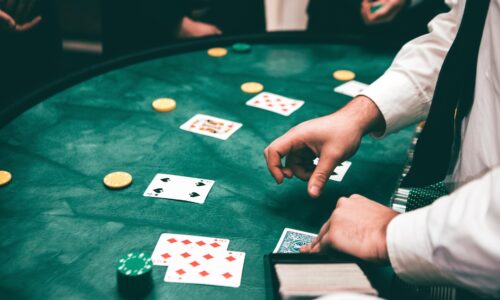 How to Play Poker: A Step-by-Step Guide